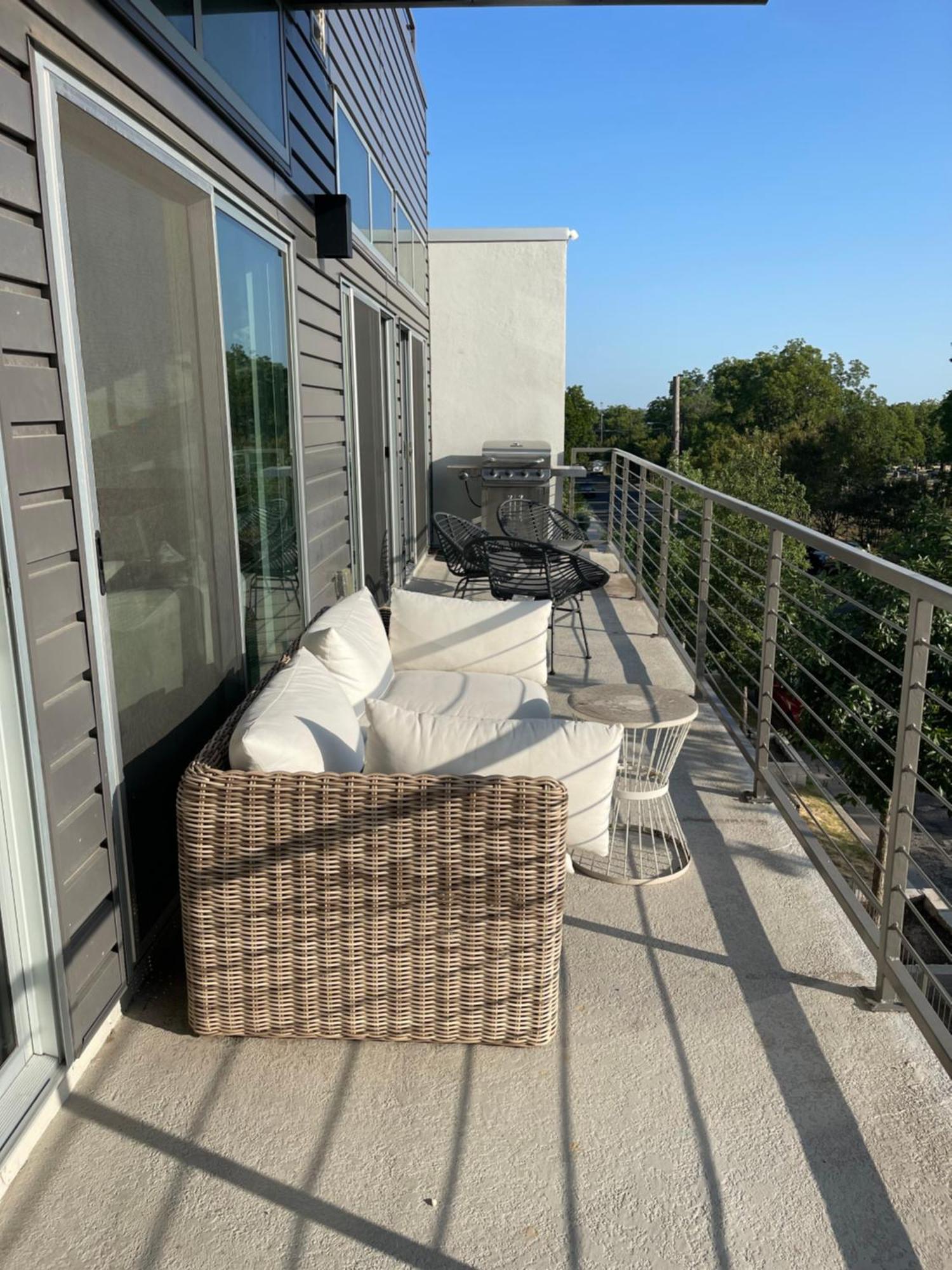 Tailgate Penthouse 2 Blocks From Ut Stadium Apartment Austin Exterior photo